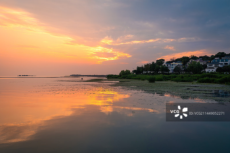 江苏苏州西山岛日落风光图片素材
