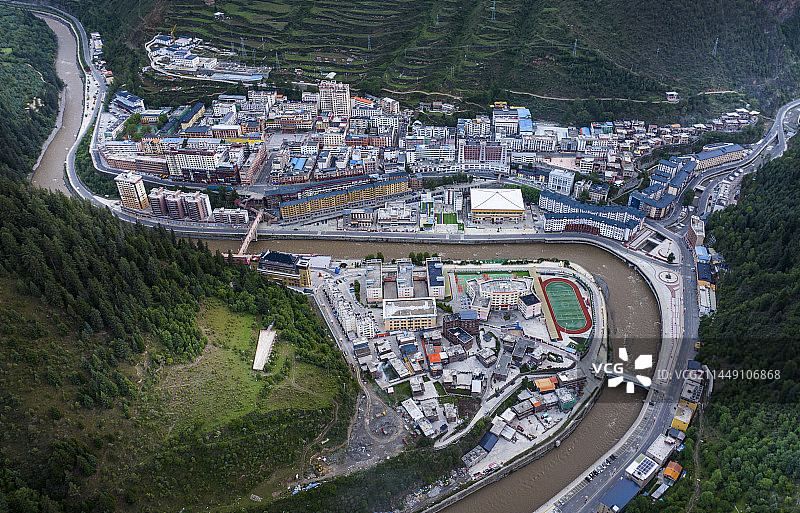 四川壤塘：云蒸霞蔚 美景如画图片素材