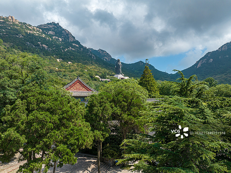 夏天的青岛崂山风景航拍图片素材