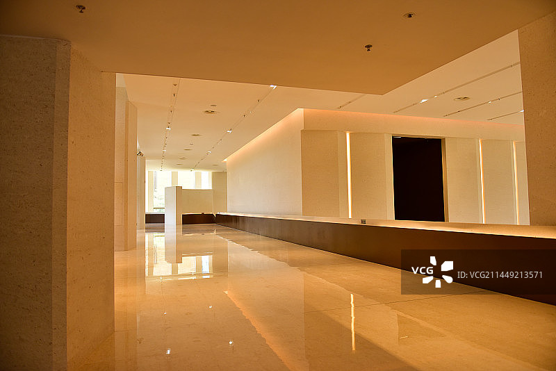 广东省深圳市南山区蛇口新时代广场一二期与招商局广场图片素材