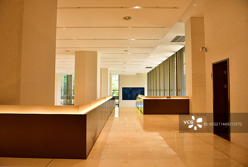 广东省深圳市南山区蛇口新时代广场一二期与招商局广场图片素材