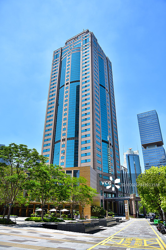 广东省深圳市南山区蛇口新时代广场一二期与招商局广场图片素材