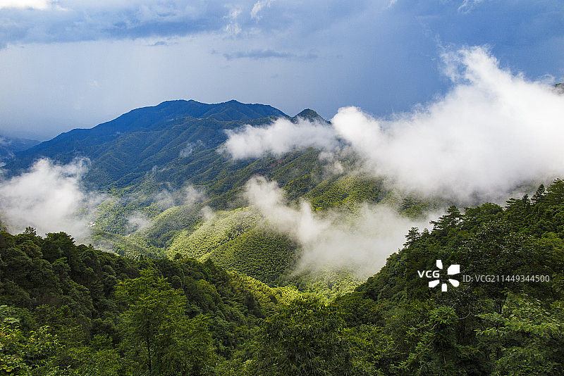 中国江西井冈山风景名胜区黄洋界哨口风光，井冈山黄洋界云雾、云海图片素材