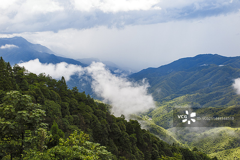 中国江西井冈山风景名胜区黄洋界哨口风光，井冈山黄洋界云雾、云海图片素材