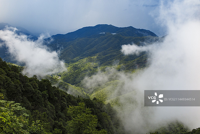 中国江西井冈山风景名胜区黄洋界哨口风光，井冈山黄洋界云雾、云海图片素材