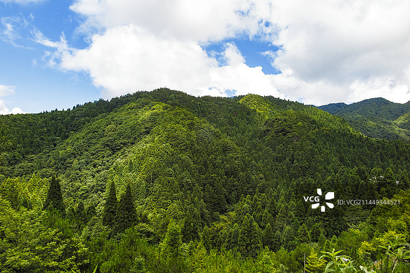 中国江西井冈山风景名胜区黄洋界哨口风光，井冈山黄洋界云雾、云海图片素材