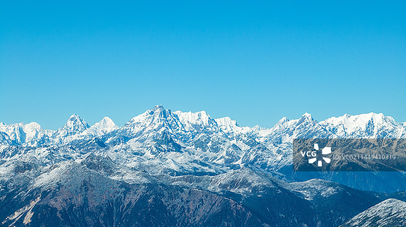 西藏林芝雪山风光图片素材
