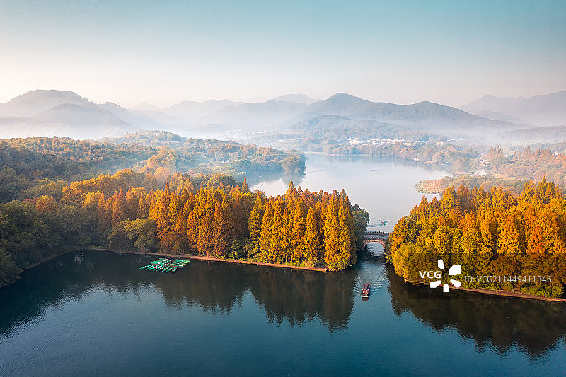 浙江省杭州市西湖秋天航拍图片素材