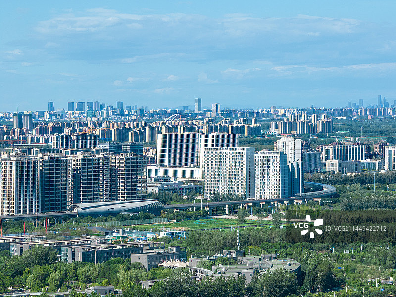 航拍空中远眺北京房山良乡大学城周边建筑图片素材