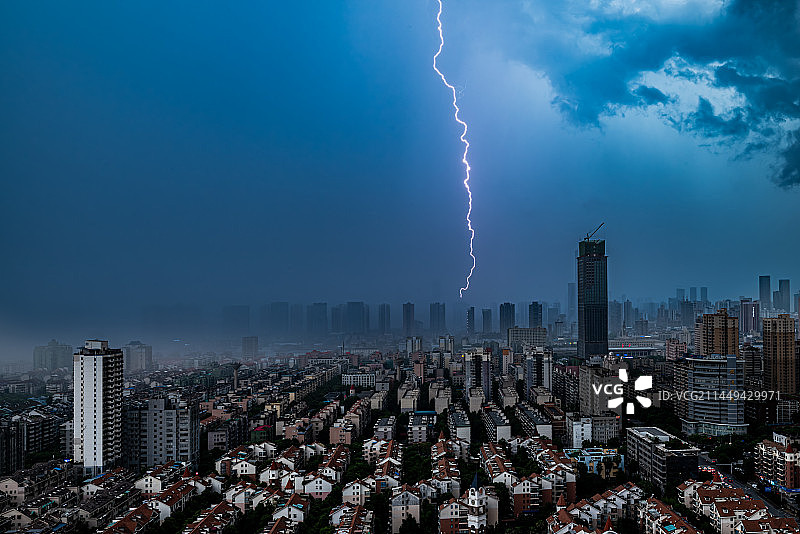城市闪电图片素材