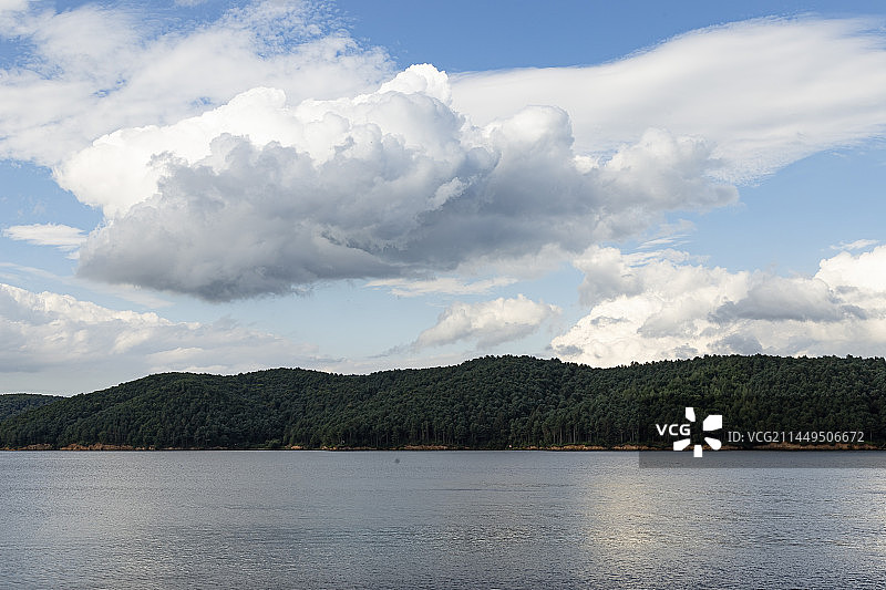 黑龙江鹤岗市清水湖初秋风景图片素材