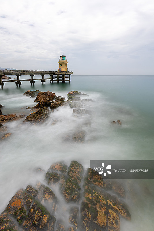 钱澳湾灯塔(南澳岛)图片素材