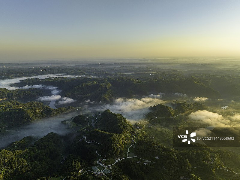 航拍 穹窿 地貌 朝霞 日出 云海图片素材