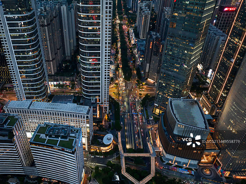 广州花城广场广州塔中轴线CBD傍晚入夜夜景航拍图片素材