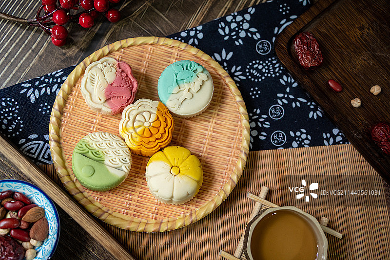 2023年兔年中秋月饼图片素材