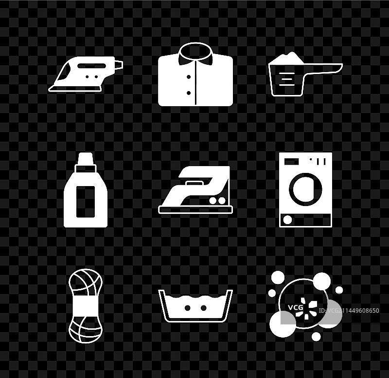 电熨斗T恤洗衣粉和纱线套装图片素材