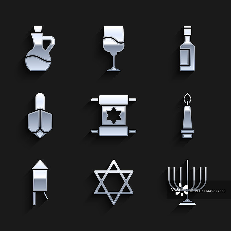 犹太教妥拉经卷、大卫之星和光明节烛台图片素材