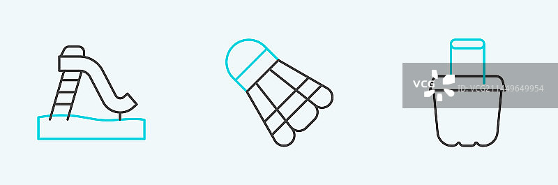 水桶里的沙子、儿童滑梯和羽毛球图片素材