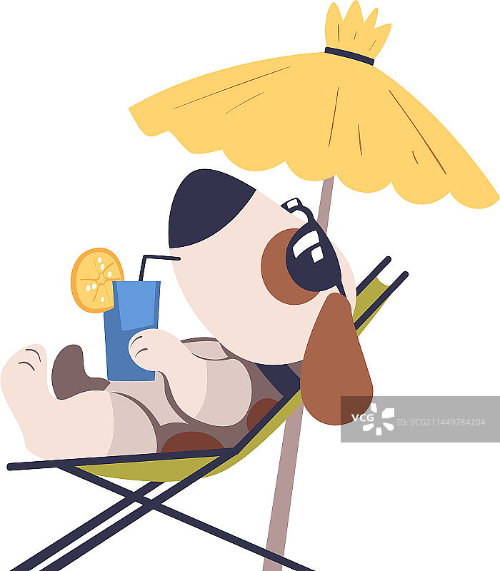 在草伞下享受日光浴的可爱宠物狗图片素材