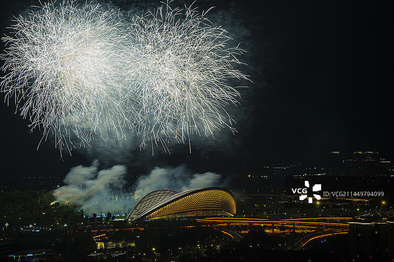 2023年第31届成都大运会闭幕式烟花图片素材