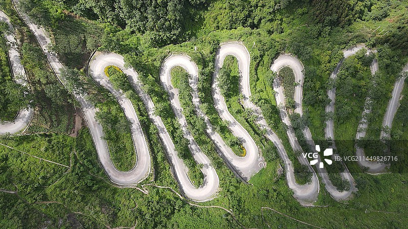 贵州晴隆二十四道拐景色秀丽图片素材