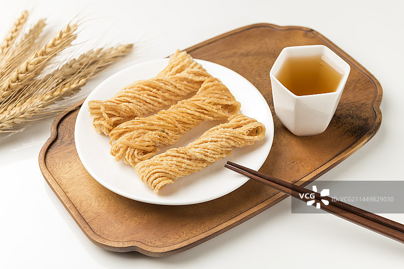 特色小吃油炸食品馓子特写图片素材