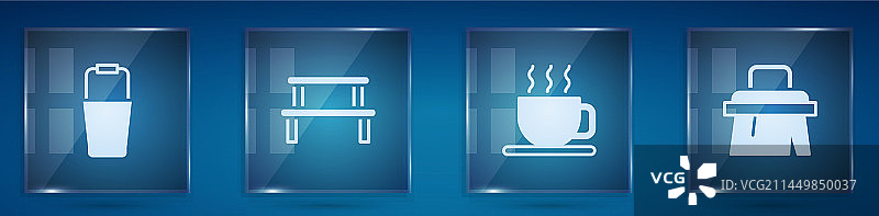 桑拿桶木凳茶杯和刷子套装图片素材