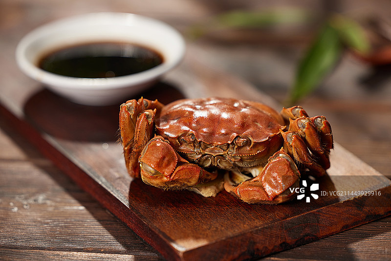 清蒸大闸蟹中国传统秋天中秋美食图片素材