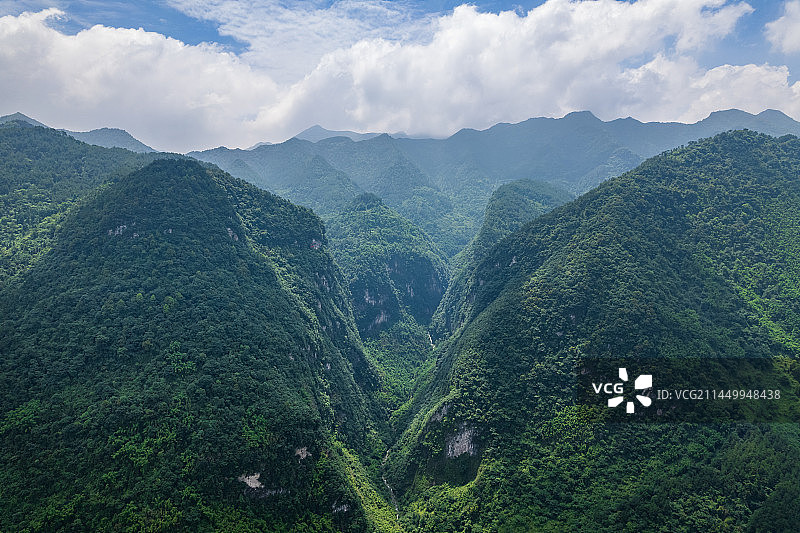 四川广安市华蓥市五岔沟峡谷风景区图片素材