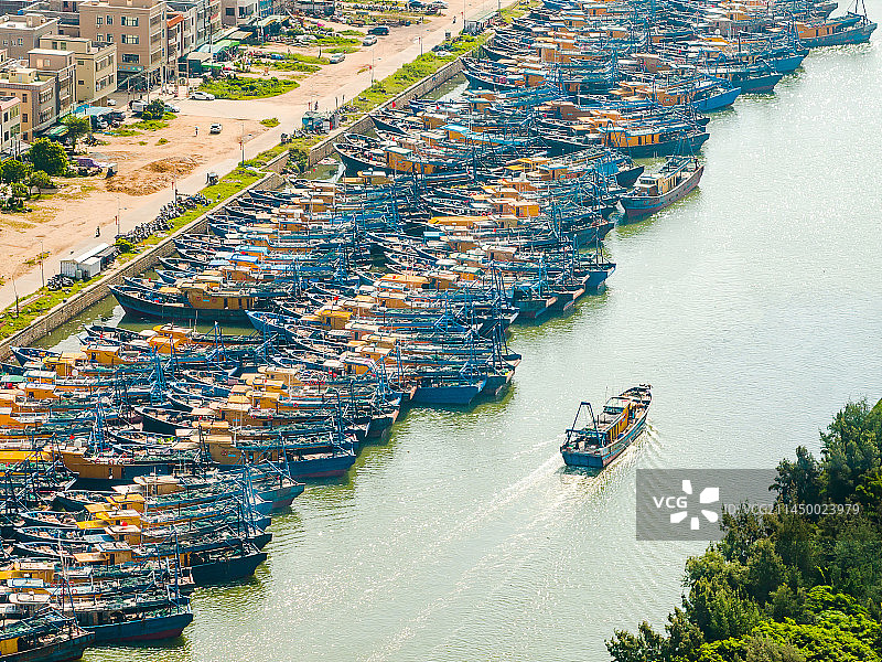 中国广东省揭阳市惠来县神泉镇神泉渔港图片素材