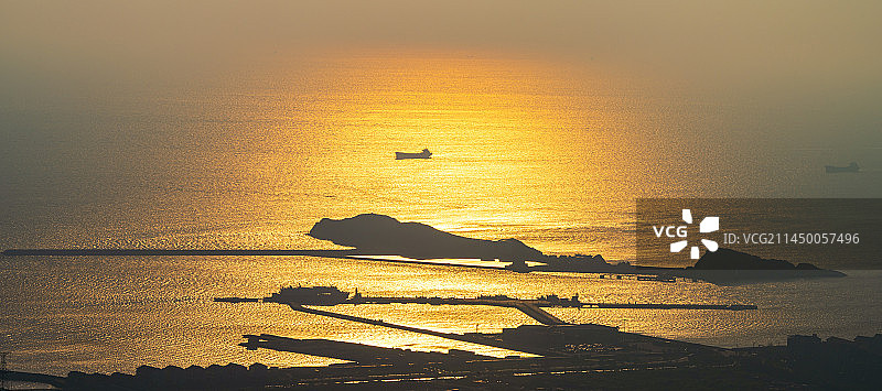 夕阳下（浙江舟山衢山岛）图片素材