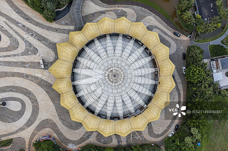 航拍海口江东新区会展中心图片素材