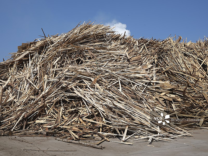 制作刨花板的原材料图片素材
