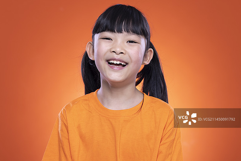 小女孩肖像图片素材