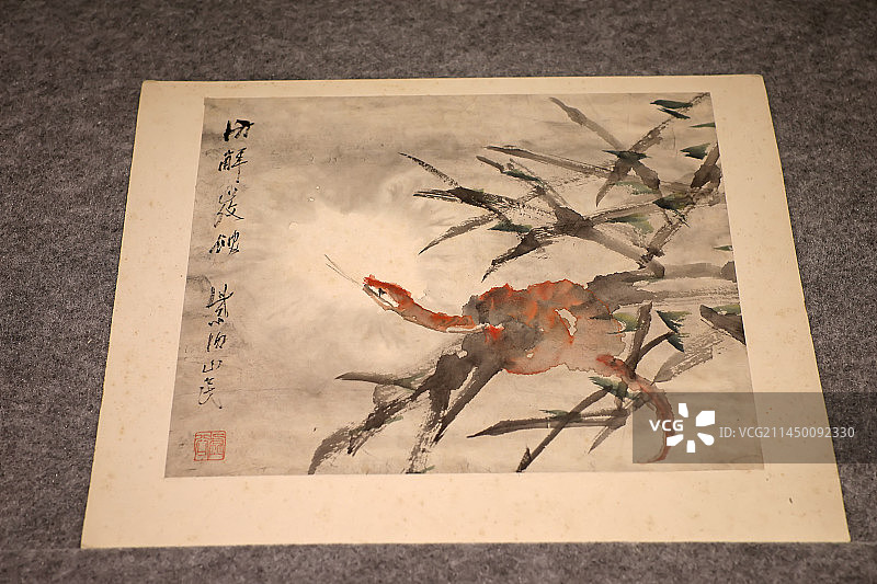 南京博物院清代画家虚谷花鸟水族图图片素材