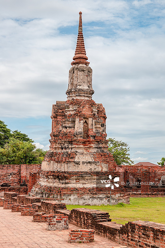 泰国大城府阿瑜陀耶遗址玛哈泰寺Wat Mahathat历史遗迹图片素材