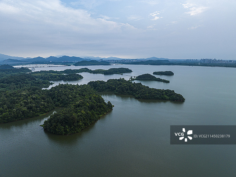 航拍安徽省池州市平天湖国家级湿地公园图片素材