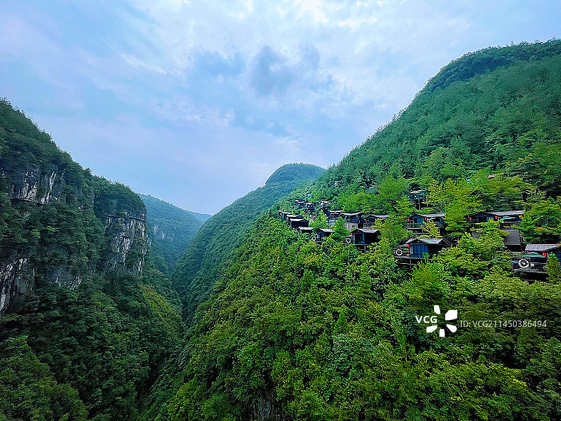 悬崖上民宿（恩施地心谷）图片素材