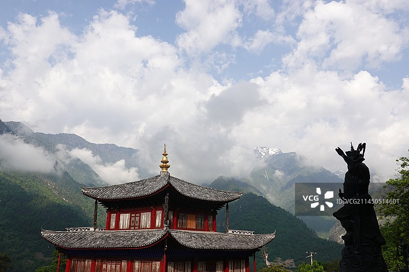 云南维西寿国寺风光图片素材