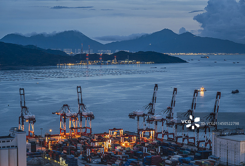 深圳蛇口港和香港大屿山航拍图片素材