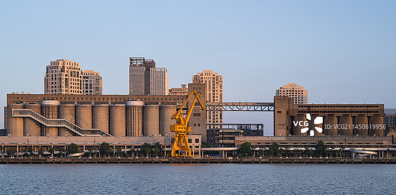 民生码头八万吨筒仓图片素材