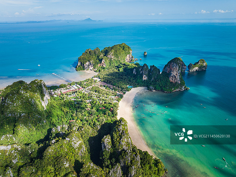 泰国甲米莱雷海滩Railay热带岛屿海滨自然风光航拍图片素材
