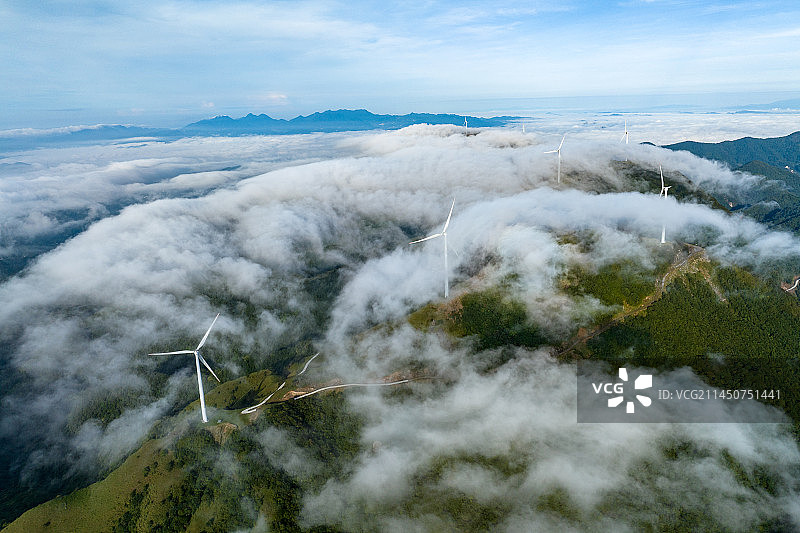 广西岑溪市天龙顶山地公园日出云海奇观图片素材