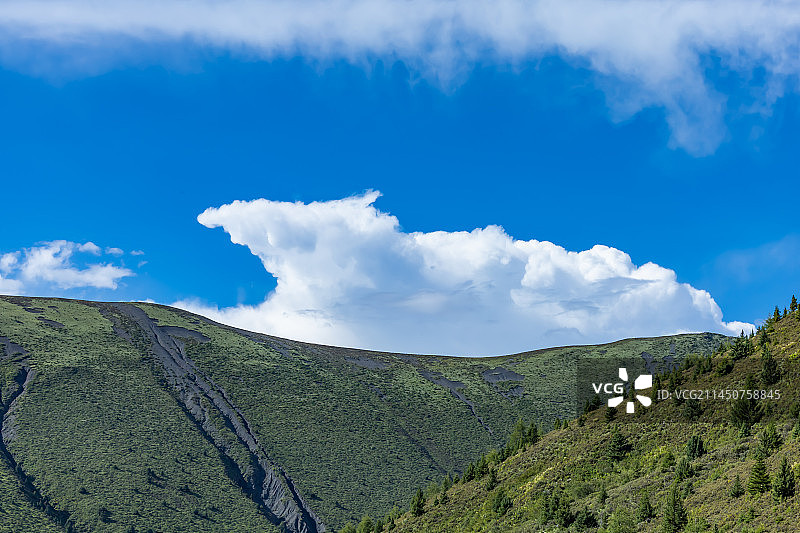 四川川西甘孜康定甲根坝贡嘎雪山观景台图片素材
