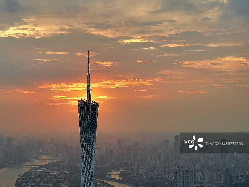 日落广州塔特写图片素材
