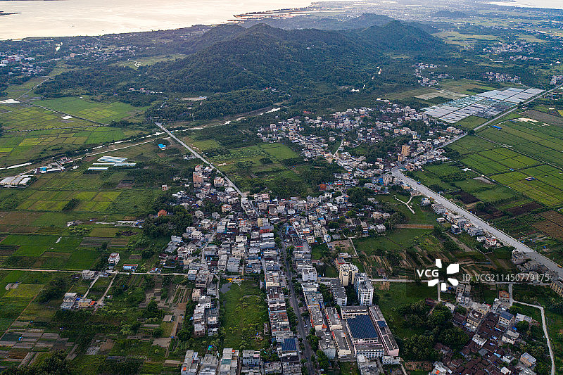航拍海南万宁城区图片素材