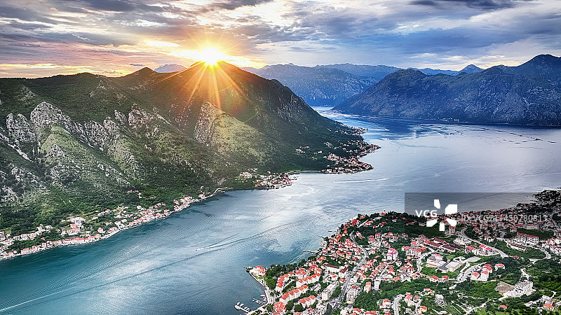 黑山科托尔峡湾落日图片素材