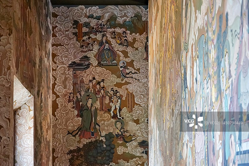 大同华严寺宗教建筑内部壁画图片素材
