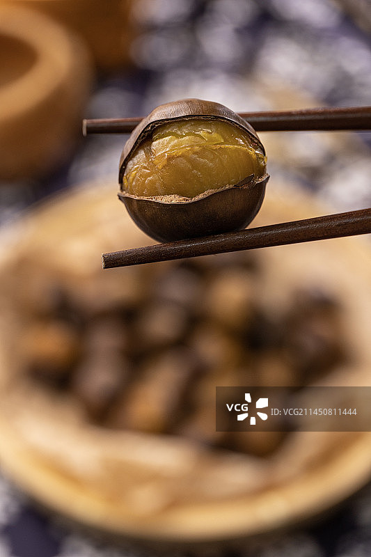 糖炒板栗栗子图片素材