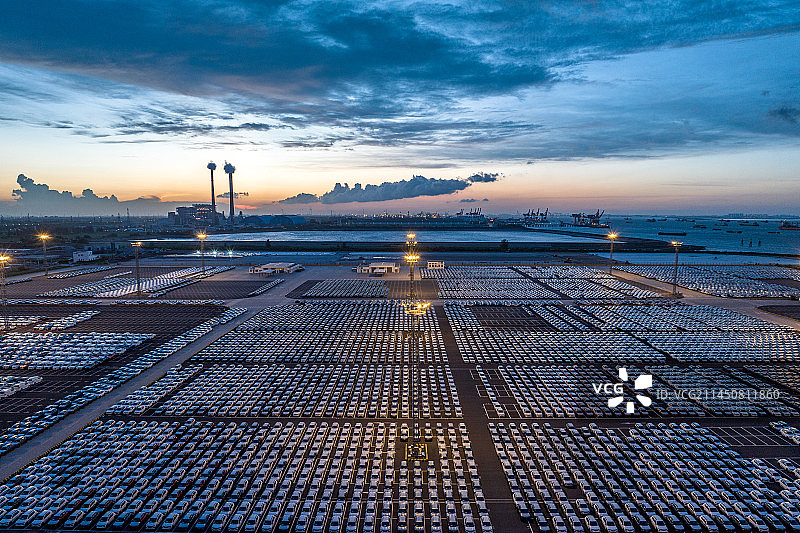 滚装码头汽车图片素材